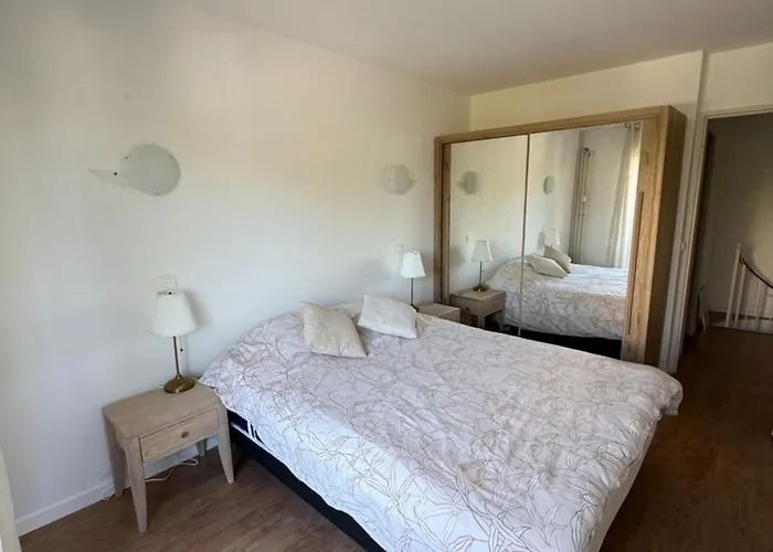 Rare T3 Duplex Appartment Balcony Pool Ac Golf And Beach 15 Min Walk