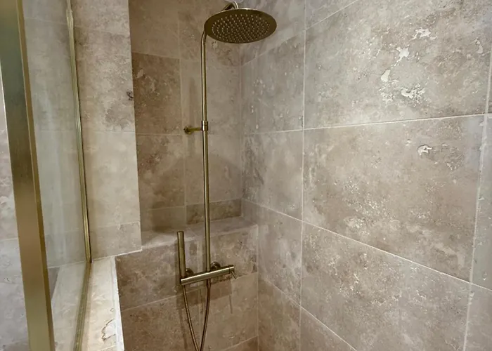 Apartman Rare T3 Duplex Appartment Balcony Pool Ac Golf And Beach 15 Min Walk Mandelieu